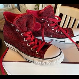 Super cute jacquard Converse All-Stars!